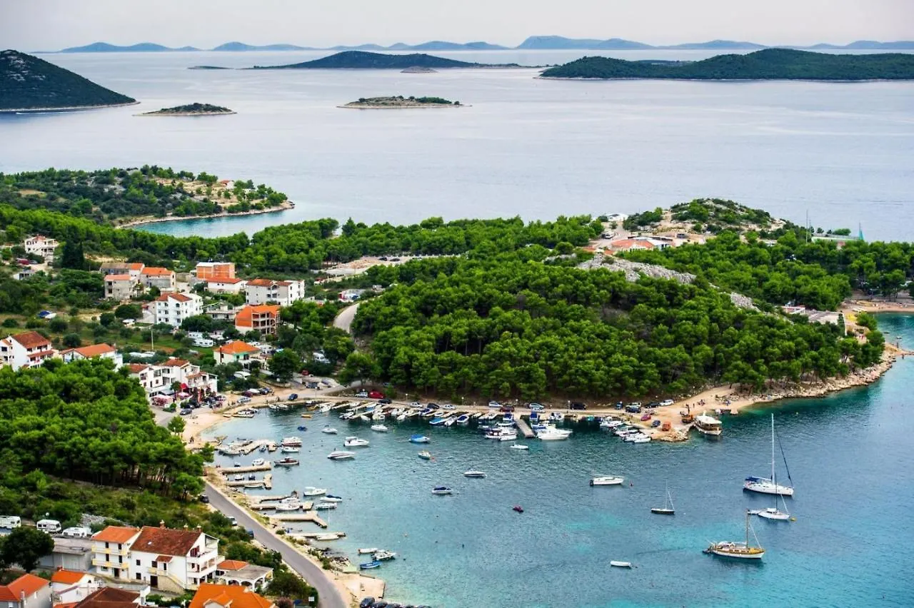 Studio Apartment Pakostane 0*,  Croatia
